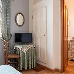 Couette-café La Maison De Marie - Provence Estézargues