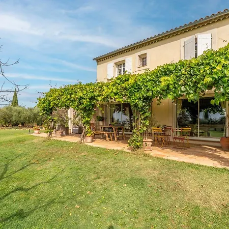 La Maison De Marie - Provence 3* Estézargues
