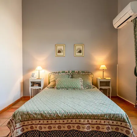 Bed & Breakfast La Maison De Marie - Provence Estézargues