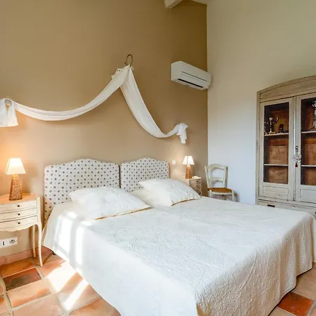 Bed & Breakfast La Maison De Marie - Provence Estézargues